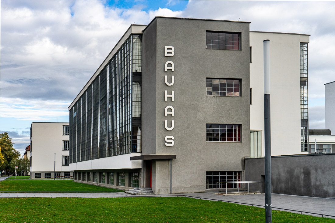16 Het Bauhaus in Dessau (Academie)