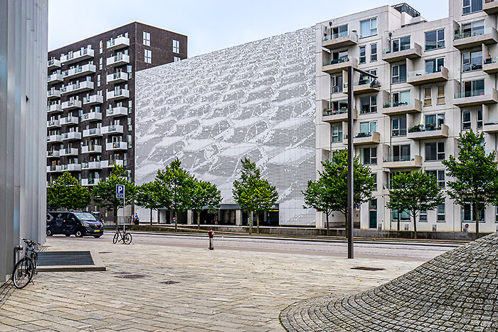 (Lelijke) parkeergarages zijn op een charmante manier weggewerkt