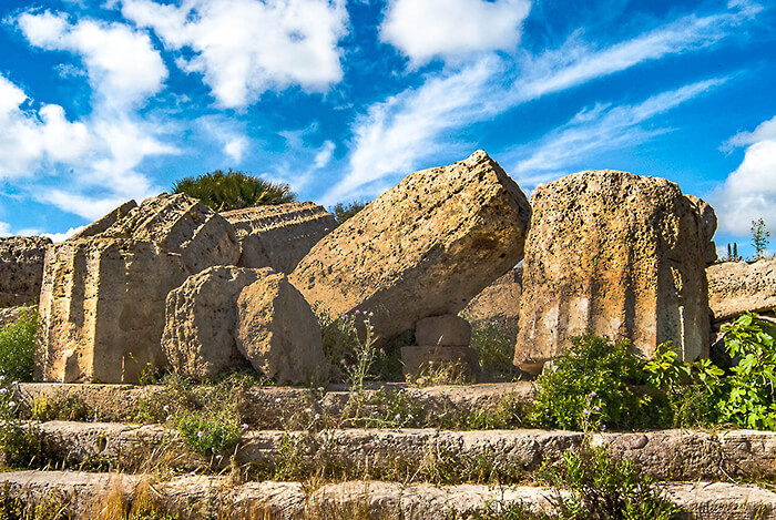 'Tempels bij Selinunte  op Sicilië'. Fotografie Anton Staartjes
