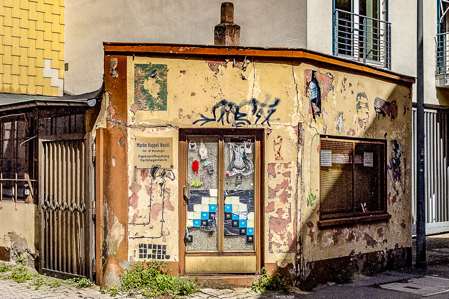 'Muren in de Duitse stad Trier'. Fotografie Anton Staartjes